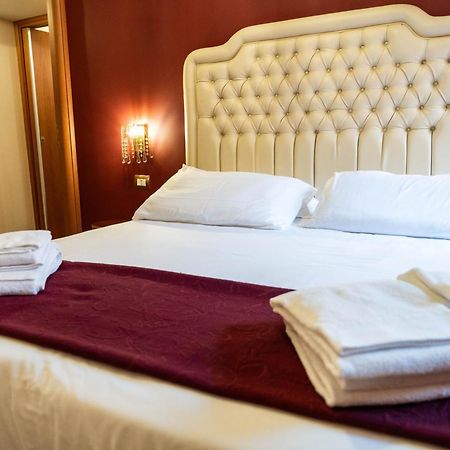 Imperial Guesthouse Rome Exterior photo