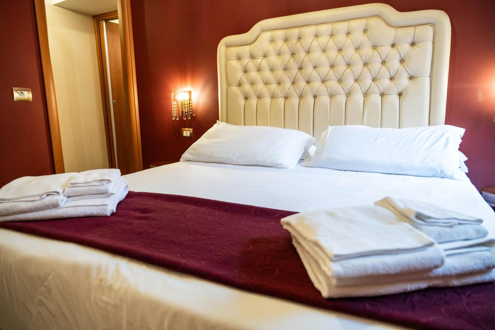 Imperial Guesthouse Rome Exterior photo